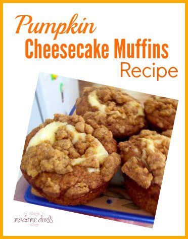 pumpkin cheesecake muffins