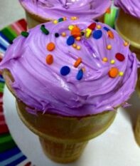 Kid Cupcake Recipes: Ice Cream Cone Cupcakes!