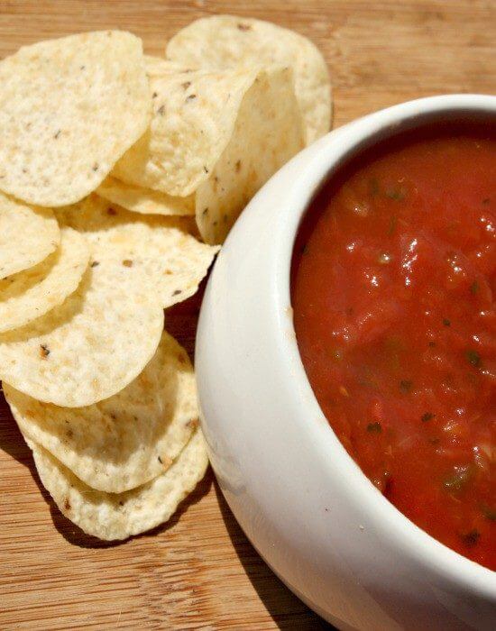 chilis salsa