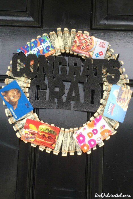 graduaton wreath