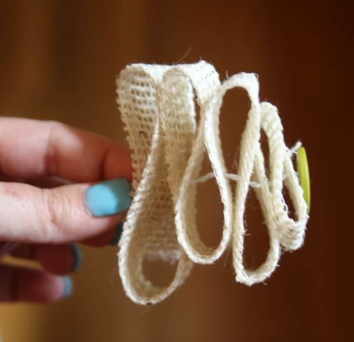 how to make burlap flowers loops done