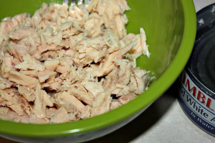 Bumble bee tuna for easy low calorie tuna recipe.