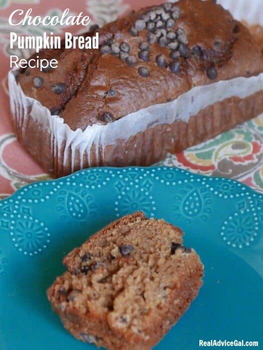 Check out this super delicious Chocolate Chip Pumpkin Bread Recipe