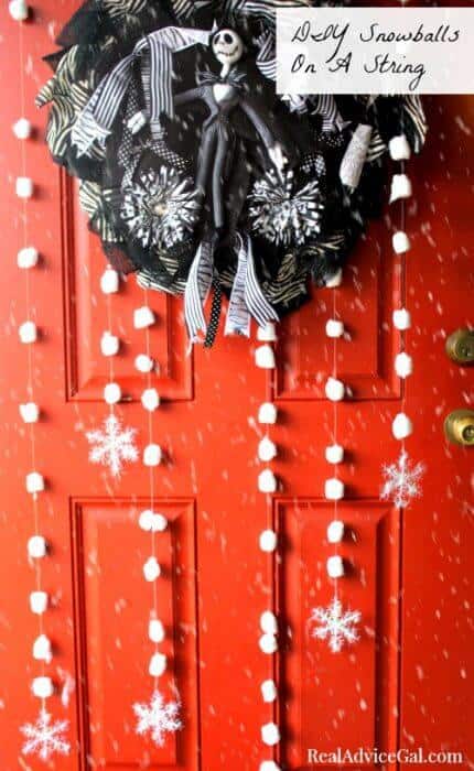 DIY Snowballs On A String Craft