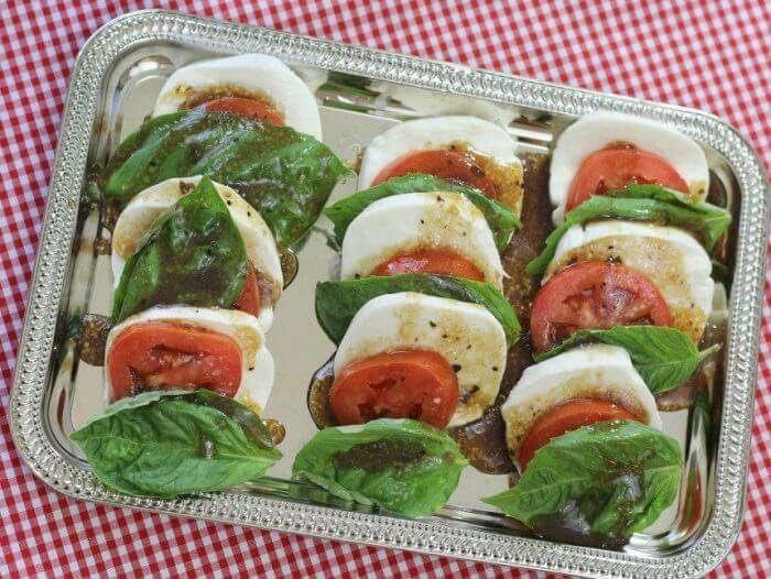 Tomato Mozarella Caprese Salad is a simple and very pretty appetizer