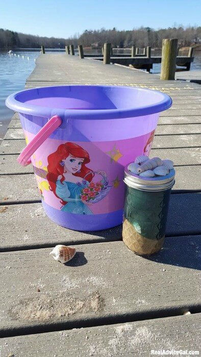 Easy beach themed snow globe craft for kids