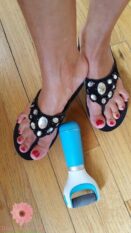 How to Save Money on a Pedicure with Amopé