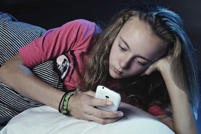 6-ways-to-protect-your-kids-from-social-media-2