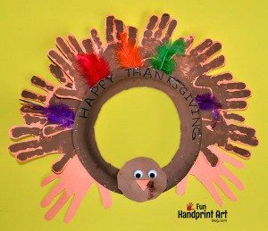 handprint-turkey-wreath-craft-1
