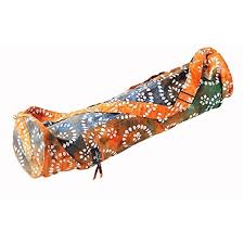 These Hugger Mugger Batik Yoga Mat bags are just adorable and would make my inner yogi so happy.