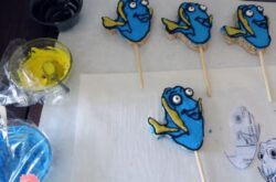 Finding Dory Rice Krispy Treat on a Stick In Process 17