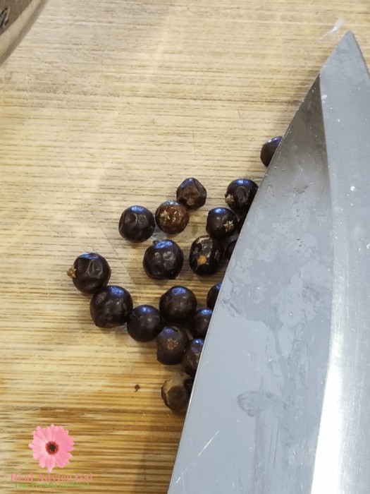 juniper berries for meatloaf