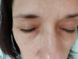 Have you tried an Eyelash Enhancing Serum? I tried one and I'm documenting my progress. Here's my before photo.