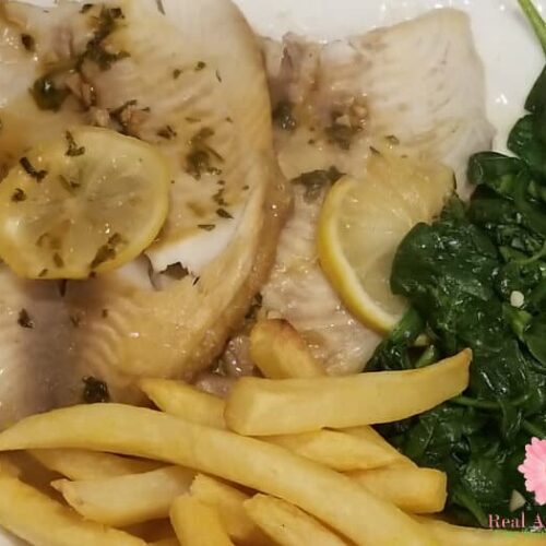 Prepare dinner in just few minutes. This healthy tilapia recipe in the pressure cooker is so delicious and perfect for the family.