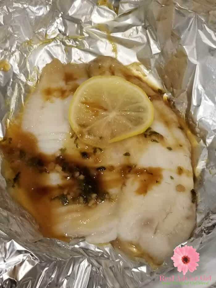 Prepare dinner in just few minutes. This healthy tilapia recipe in the pressure cooker is so delicious and perfect for the family.