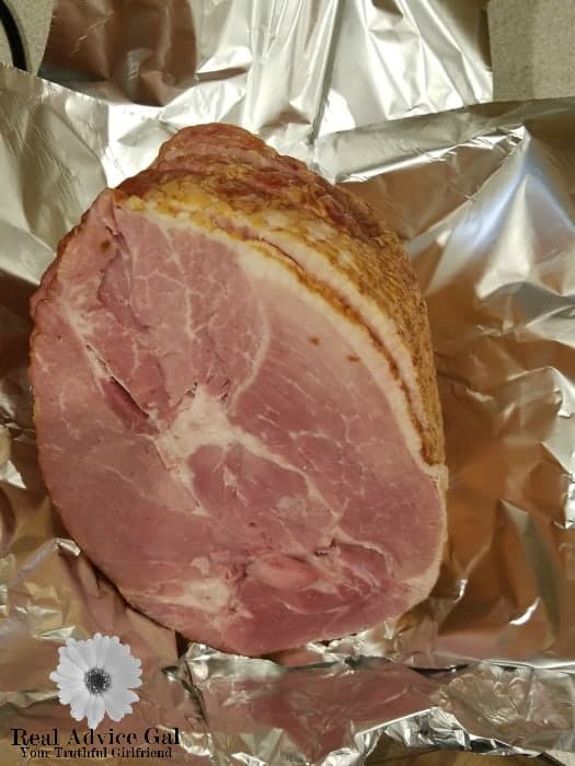 Cooking ham in the oven can take 2 hours so I decided to make it in the pressure cooker. Learn how to cook a ham in the pressure cooker for just 10 minutes in this easy recipe tutorial.