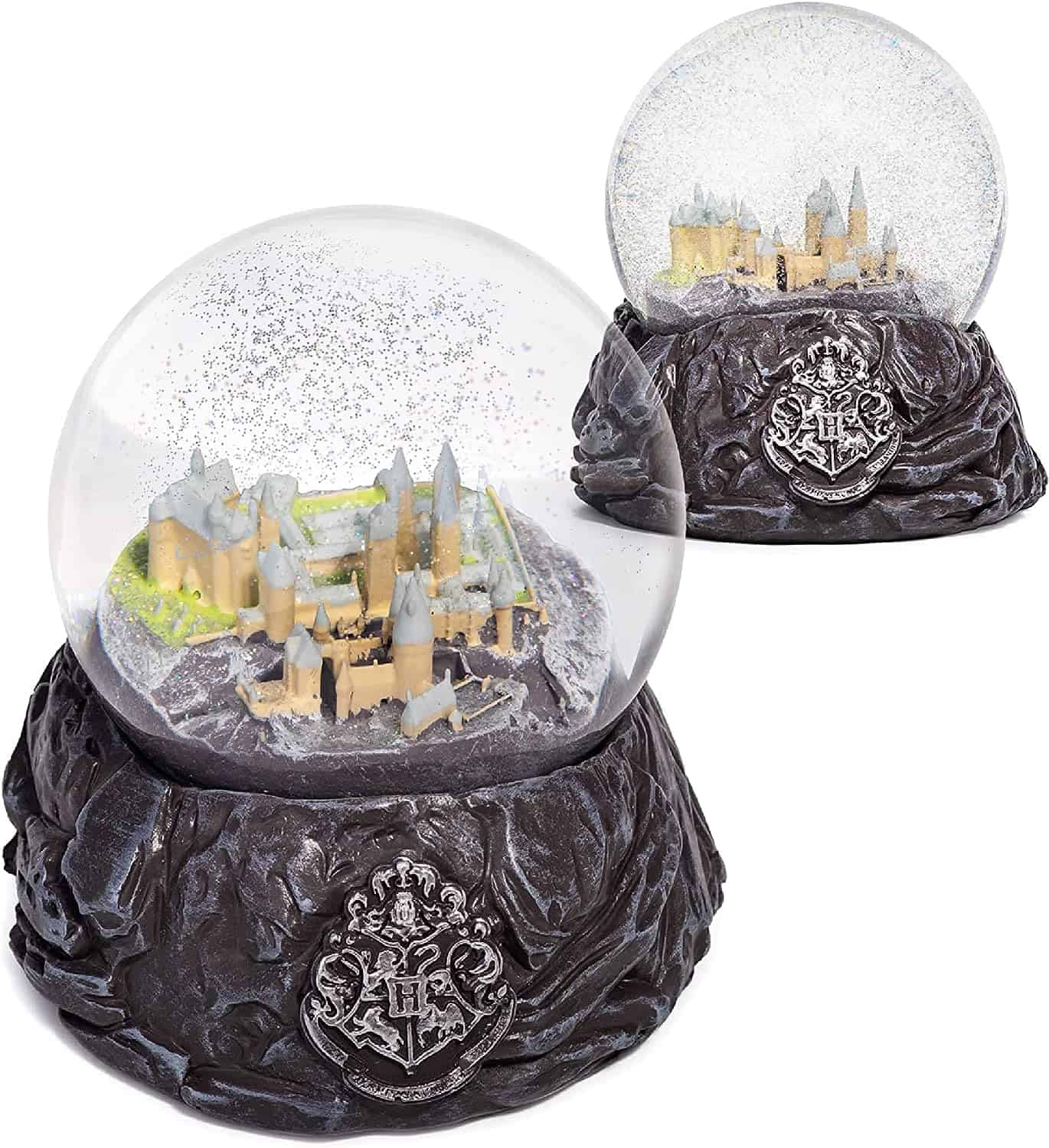 hogwarts snow globe