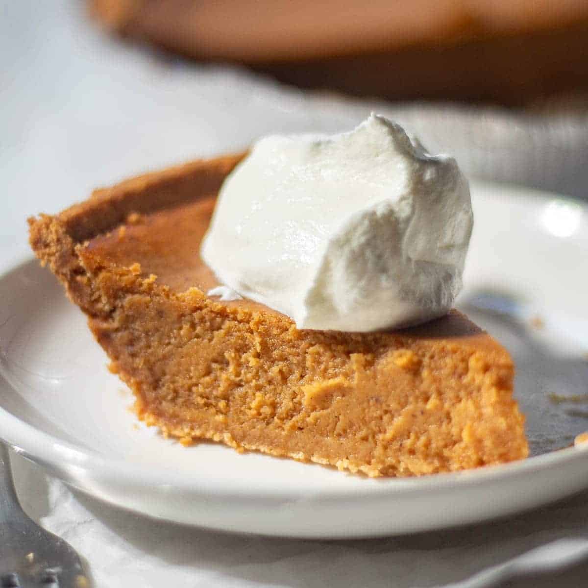 pumpkin pie with graham cracker crust